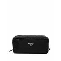 Genti Prada Prada Beauty Case.