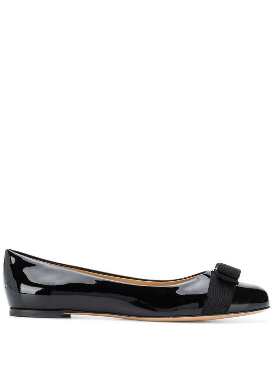 Ferragamo FERRAGAMO Varina patent leather ballet flats BLACK