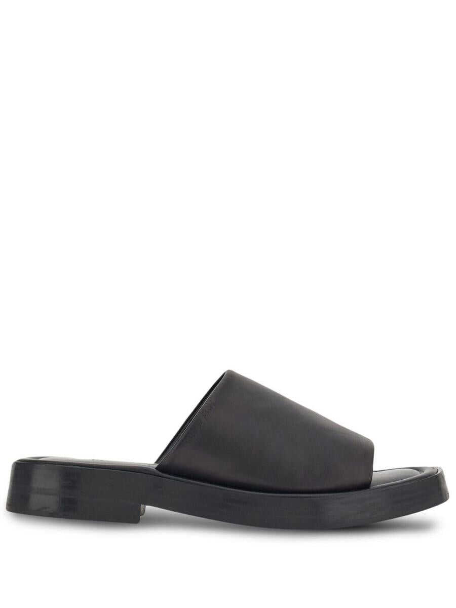 Ferragamo FERRAGAMO Leather flat sandals Black