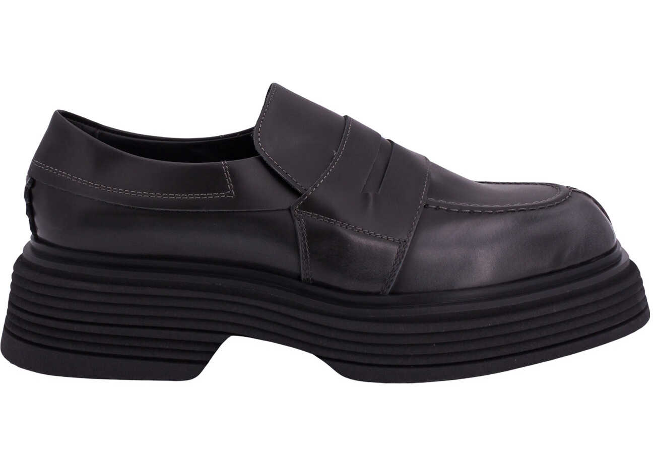 THE ANTIPODE Loafer Black