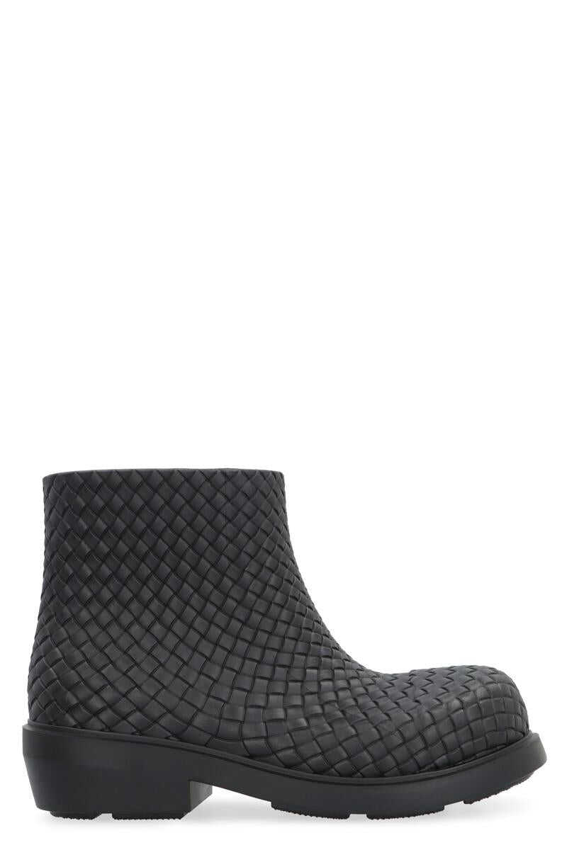 Bottega Veneta BOTTEGA VENETA FIREMAN ANKLE BOOTS BLACK