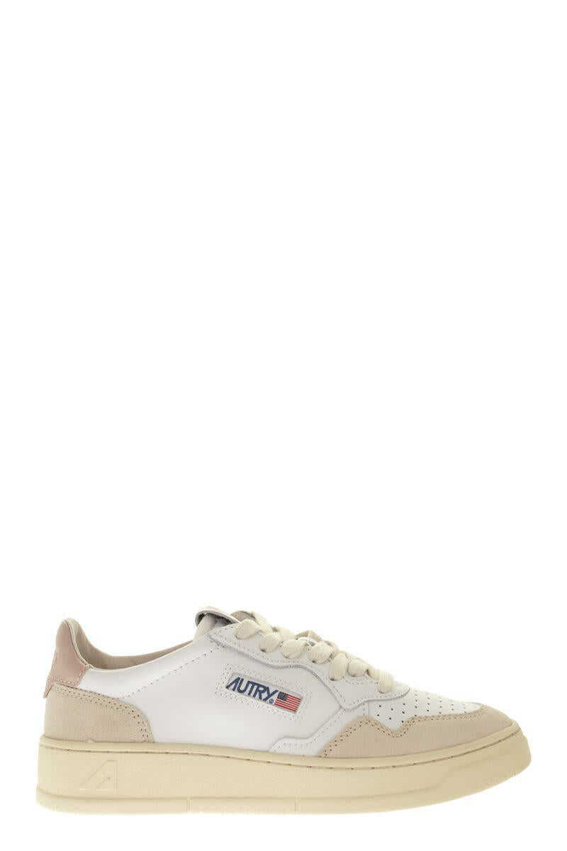 AUTRY AUTRY MEDALIST LOW - Leather and Suede Sneakers WHITE/PINK/BEIGE