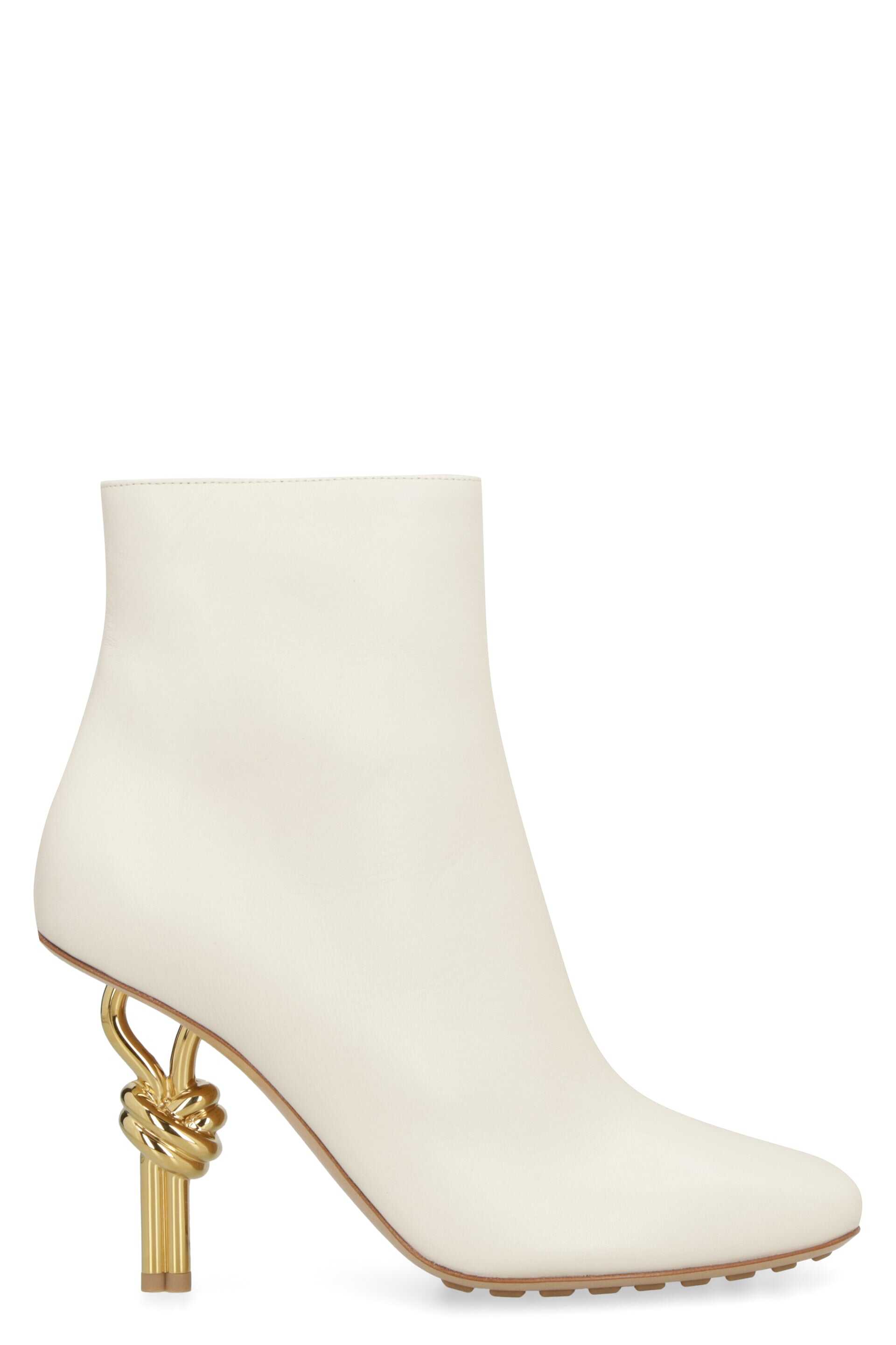 Bottega Veneta BOTTEGA VENETA KNOT LEATHER ANKLE BOOTS IVORY