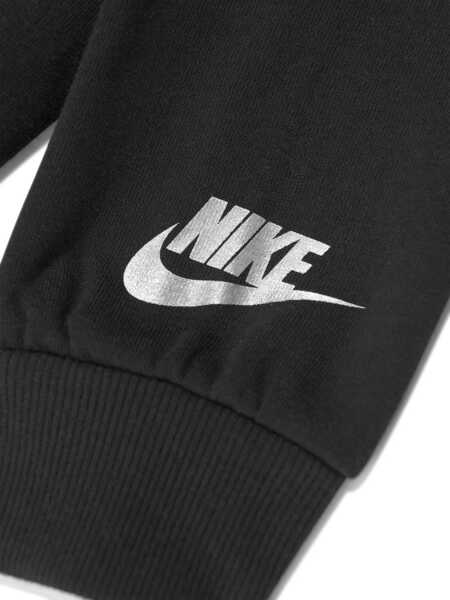 Bluze de trening Nike Solid Color Hoodie With Printed Logo Black Baieti (BM 13452263) 4