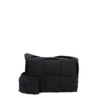 Genti de umar Bottega Veneta Bottega Veneta Padded Tech Cassette Piccola Crossbody Bag