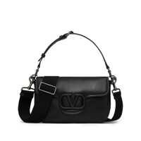 Genti Valentino Garavani Handbags. Barbati