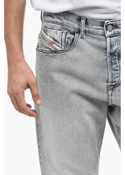 Blugi drepti Diesel Tapered-Fit 2005 D-Fining Denims With Light Wash L.32 Blue Barbati (BM 15306058) 3