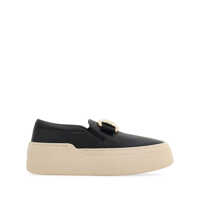 Pantofi Salvatore Ferragamo Flat Shoes Femei