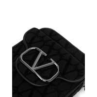 Genti de umar Valentino Garavani pentru Barbati - Genti de umar Valentino Garavani Valentino Garavani Loc Crossbody Bag Black Barbati (BM 16332624) - B-mall.ro