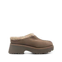 Pantofi cu toc UGG W New Heights Cozy Clog Shoes Femei
