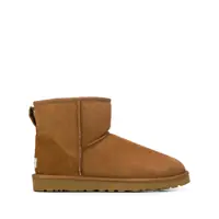 Bocanci UGG Man Classic Mini Boots Shoes Barbati
