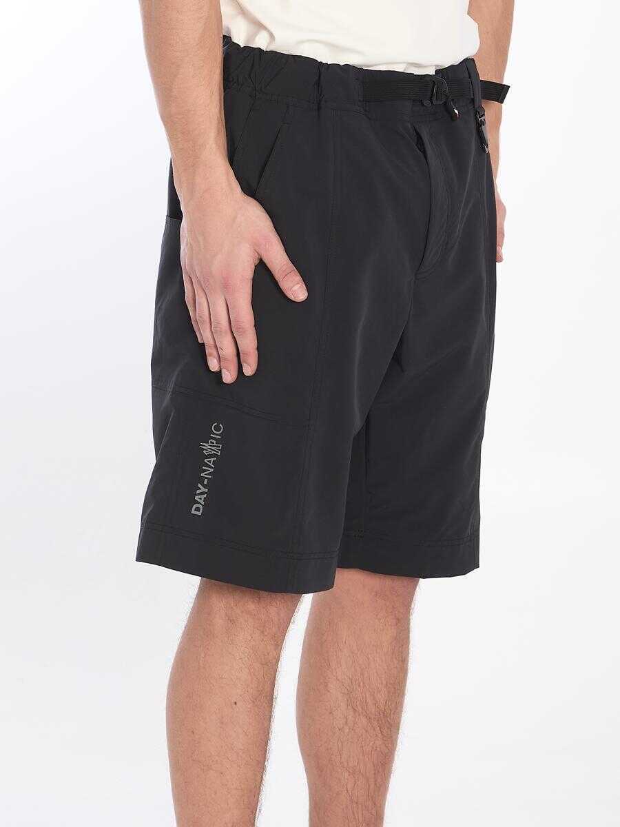 Pantaloni Moncler Grenoble Cargo Bermuda Shorts Black Barbati (BM 17024454) 2