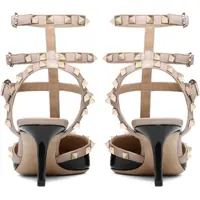 Pantofi cu toc Dama - Pantofi cu toc Valentino Garavani Rockstud Pumps NERO/POUDRE Femei (BM 17288569) - B-mall.ro