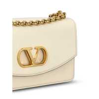 Genti de umar Valentino Garavani Dama - Genti de umar Valentino Garavani Valentino Garavani Bags BUTTER WHITE Femei (BM 17308884) - B-mall.ro