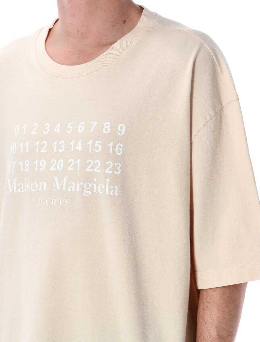 Tricouri Maison Margiela Maison Margiela Oversized Logo T-Shirt Beige Barbati (BM 17319405) 3