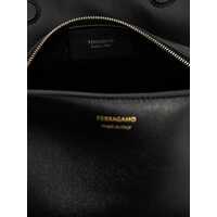 Genti mini Salvatore Ferragamo Dama - Genti mini Salvatore Ferragamo Salvatore Ferragamo Leather Clutch Black Femei (BM 17572269) - B-mall.ro