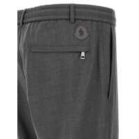 Pantaloni de trening pentru Barbati pagina 2 - Pantaloni de trening Moncler Moncler Wool Joggers GRAY Barbati (BM 17648214) - B-mall.ro