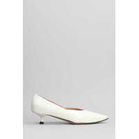 Pantofi cu toc Marc Ellis Pumps Femei