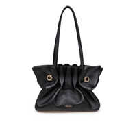 Genti de umar Salvatore Ferragamo Salvatore Ferragamo Shoulder Bag In Soft Nappa