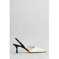 Pantofi cu toc Guilhermina Pumps Femei