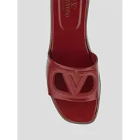 Sandale Valentino Garavani Dama - Sandale Valentino Garavani Valentino Garavani Sandals CLASSIC RED Femei (BM 17999814) - B-mall.ro