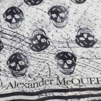 Esarfe Alexander McQueen pentru Barbati - Esarfe Alexander McQueen Alexander McQueen Black And White Modal Scarf WHITE Barbati (BM 18001002) - B-mall.ro