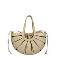 Genti de mana Bottega Veneta Shell Shoulder Bag Femei