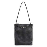 Genti de umar Bottega Veneta Andiamo Leather Messenger Bag Barbati