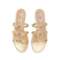 Sandale Valentino Garavani Dama - Sandale Valentino Garavani Valentino Garavani Rockstud Leather Flat Sandals Gold Femei (BM 18325458) - B-mall.ro