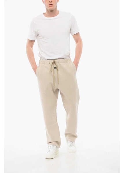 Pantaloni de trening FEAR OF GOD Solid Color Cotton Joggers With Contrasting Logo Patch Beige Barbati (BM 18358300) 4
