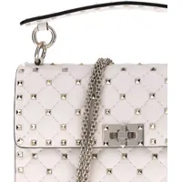 Genti de umar Valentino Garavani Dama - Genti de umar Valentino Garavani Medium Rockstud Spike Shoulder Bag LIGHT IVORY Femei (BM 18407470) - B-mall.ro