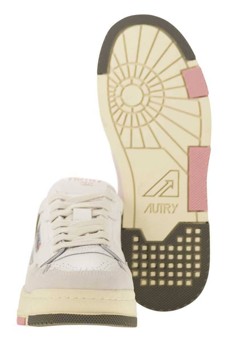 Sneakers AUTRY Autry Clc Low Sneakers In Leather And Suede Color White And Geranium WHITE, PINK, GREEN Femei (BM 18451482) 5