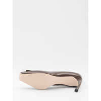 Pantofi cu toc Roger Vivier Dama - Pantofi cu toc Roger Vivier Belle Vivier Trompette Pumps BROWN Femei (BM 18578695) - B-mall.ro