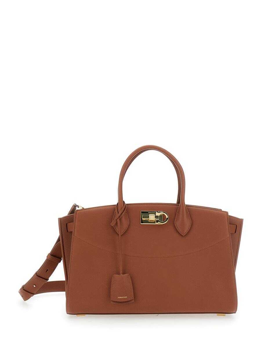Genti de mana Salvatore Ferragamo Brown Handbag With Adjustable And Removable Shoulder Strap And Gancini Turn-Lock Closure In Grained Leather Woman... (BM 18624063) 1