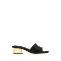 Sandale Fendi Sandals Femei