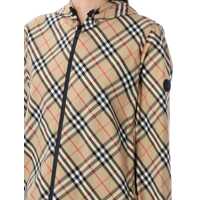 Geci Burberry Dama - Geci Burberry Burberry Check Hooded Jacket SAND IP CHECK Femei (BM 18673962) - B-mall.ro