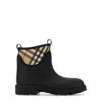 Bocanci Burberry Mf Marsh Stamp Low Barbati