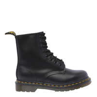 Bocanci Dr. Martens Boots Femei