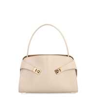 Genti de mana Salvatore Ferragamo Hug M Leather Handbag Femei