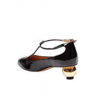 Pantofi cu toc Dama - Pantofi cu toc Salvatore Ferragamo Salvatore Ferragamo Patent Leather Pump Black Femei (BM 18802050) - B-mall.ro