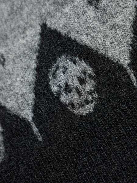 Pulovere Alexander McQueen Jacquard pattern with skulls Sweater GREYMEL/BLACK Barbati (BM 18817201) 3