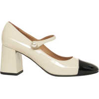 Pantofi cu toc Patent leather pumps 2729 PLN 52 Femei