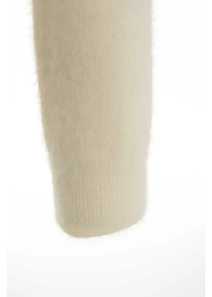 Pulovere Elisabetta Franchi Turtleneck sweater with logo charm White Femei (BM 19035574) 5