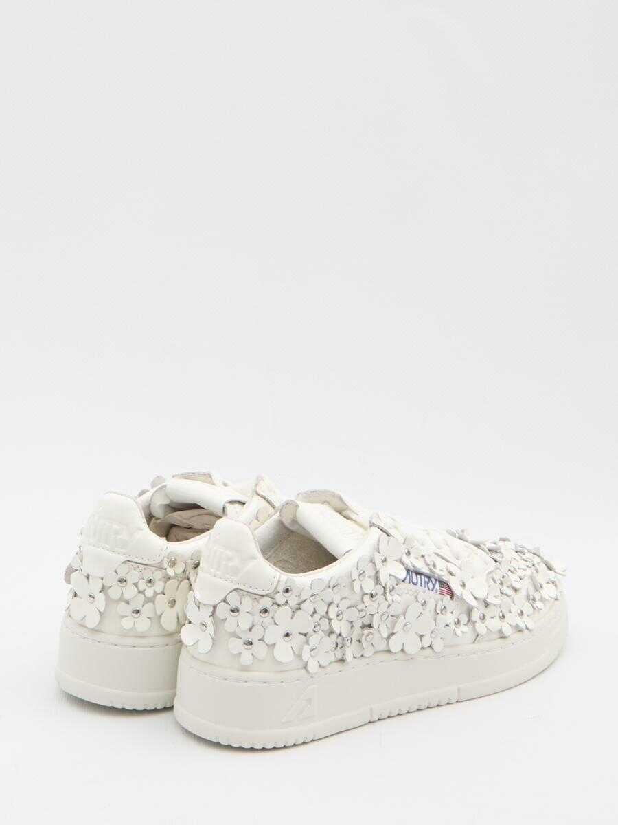 Sneakers AUTRY Bloom Medalist Low Sneakers WHITE Femei (BM 19066344) 3
