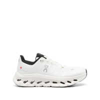 Sneakers On Running Cloudtilt Sneakers Barbati