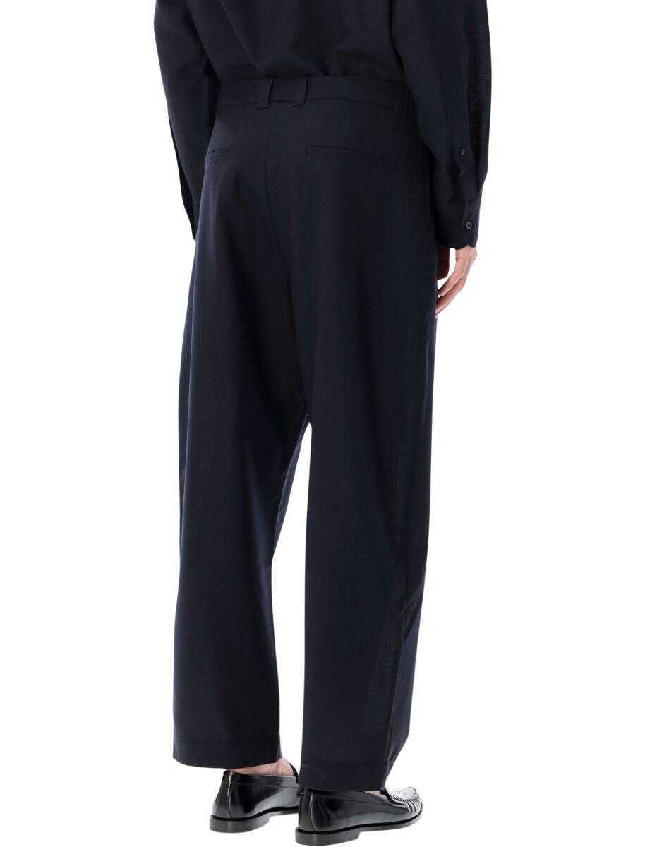 Pantaloni STUDIO NICHOLSON Studio Nicholson Cropped Wool Navy Tuck Trousers DARKEST NAVY Barbati (BM 19259331) 2