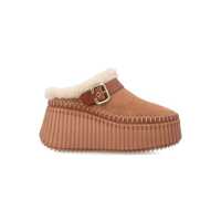 Pantofi cu toc Chloé Nama Suede Wedge Mules With Paddington Buckle Femei