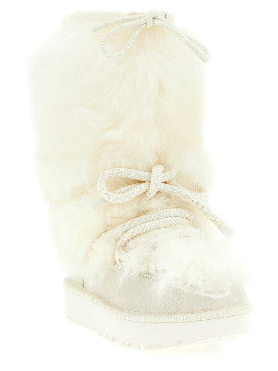 Bocanci UGG UGG Classic Tall Chalet Boots WHITE Femei (BM 19360824) 2