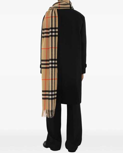 Esarfe Burberry Wide Check Cashmere Scarf SAND Femei (BM 19370105) 1