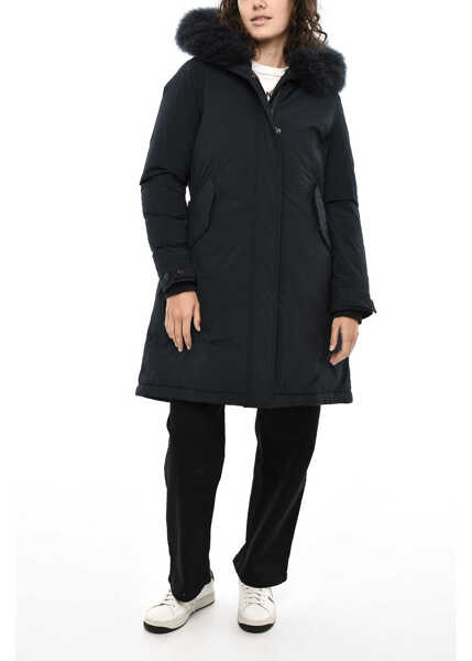 Geci de iarna Woolrich Solid Color Keystone Down Jacket With Fur On Hood Blue Femei (BM 19376393) 4